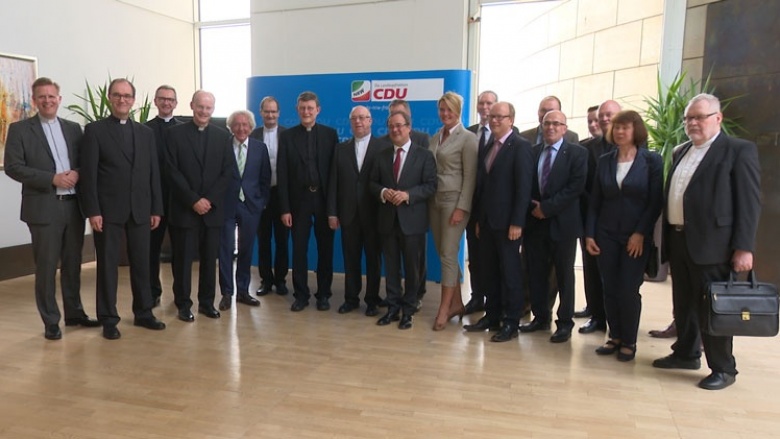 Spitzengespräch von Christlich-Demokratischer Union und katholischen Bischöfen Spitzengespräch von Christlich-Demokratischer Union und katholischen Bischöfen