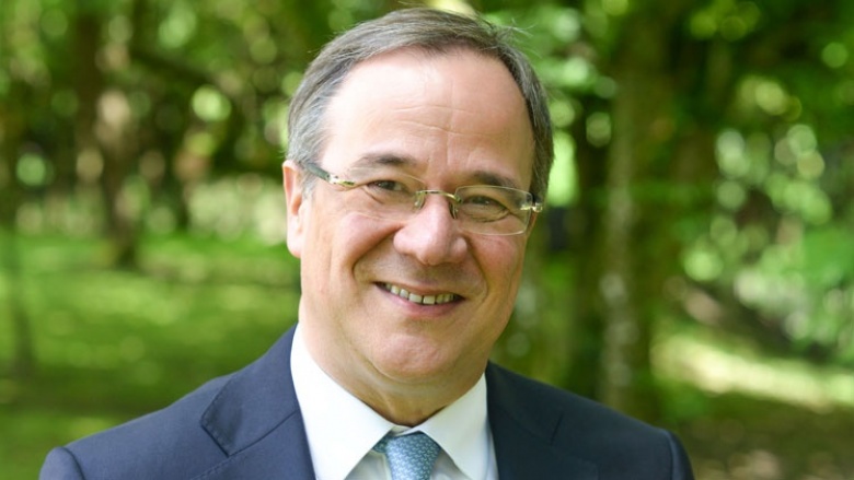 Armin Laschet: „Wir müssen Schlüsselindustrie Chemie in Nordrhein-Westfalen stärken!“