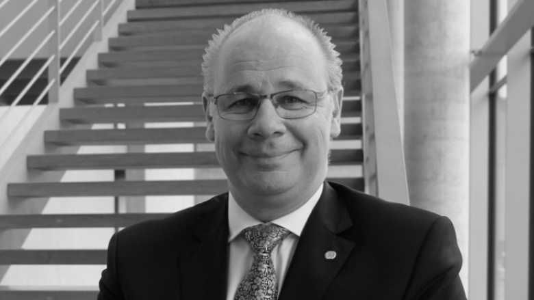 Dr. Georg Kippels Dr. Georg Kippels