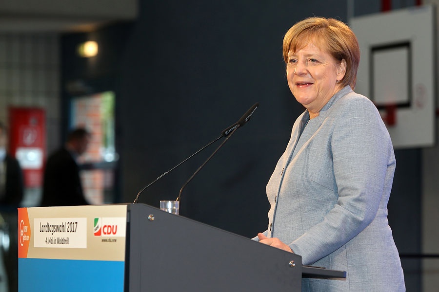 Angela Merkel und Armin Laschet in Bad Godesberg und Waldbröl
