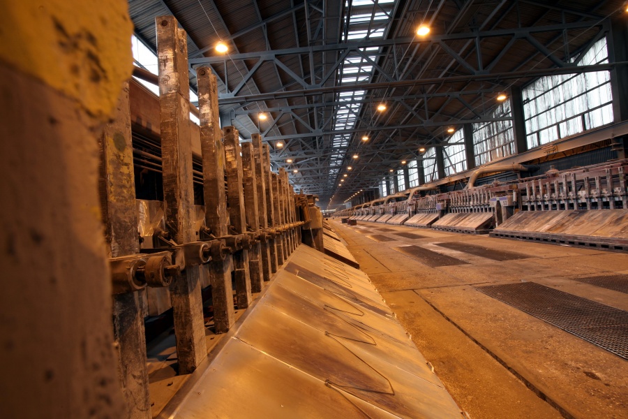 Wirtschaftstour: Laschet bei Trimet