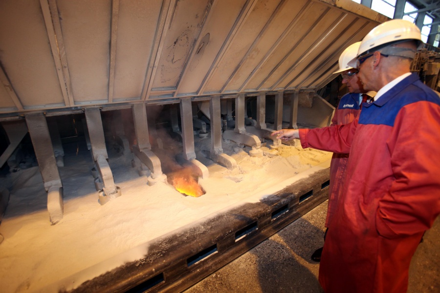 Wirtschaftstour: Laschet bei Trimet