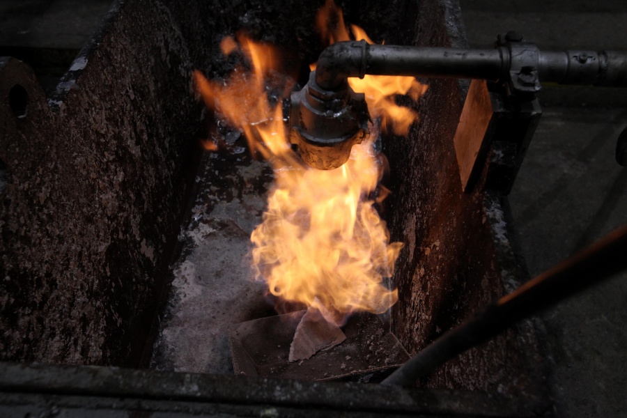 Wirtschaftstour: Laschet bei Trimet