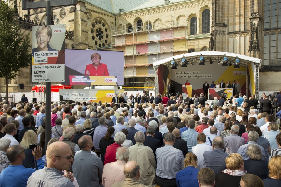 Angela Merkel mit Armin Laschet auf Wahlkampftour in Münster