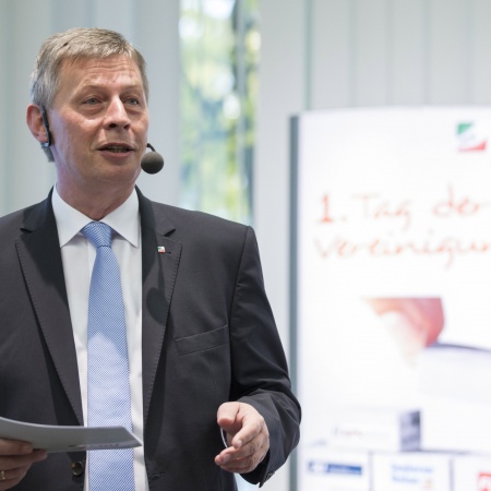 Größeres Bild ansehen