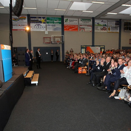 Angela Merkel und Armin Laschet in Bad Godesberg und Waldbröl