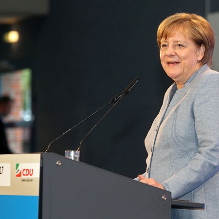 Angela Merkel und Armin Laschet in Bad Godesberg und Waldbröl