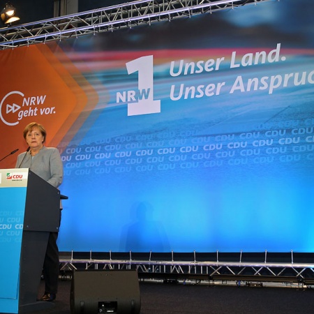 Angela Merkel und Armin Laschet in Bad Godesberg und Waldbröl