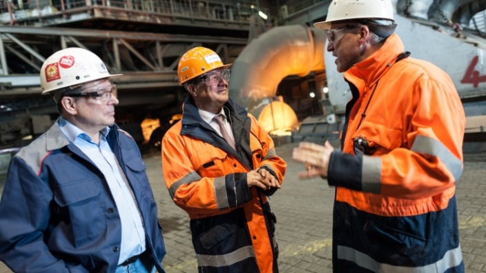 Armin Laschet: „Stahlarbeitsplätze brauchen Solidarität am Tag der Arbeit 2016"